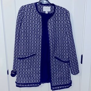 Beautiful diamond pattern blue and white blazer never worn.